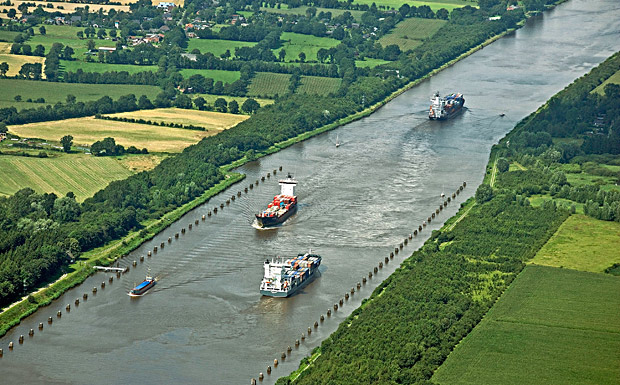 Nord-Ostsee-Kanal.jpg.
